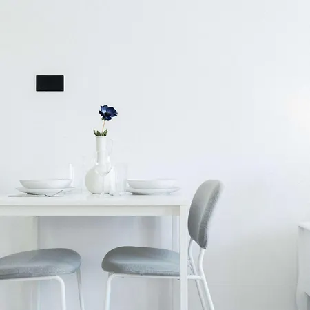 Apartment Modern 2 Walk To Beach, Shops & Dining By Cyprus Horizons *